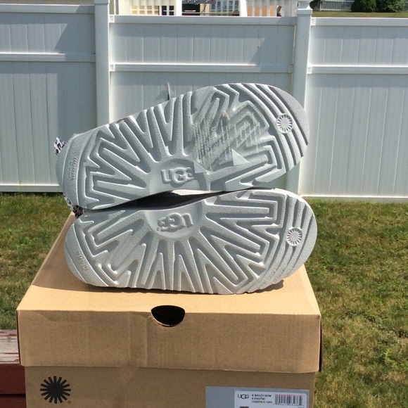 UGG BAILEY BOW II EXOTIC - Picture 3 of 6